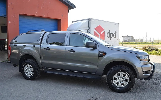 Ford Ranger cena 85000 przebieg: 132800, rok produkcji 2016 z Gąbin małe 326